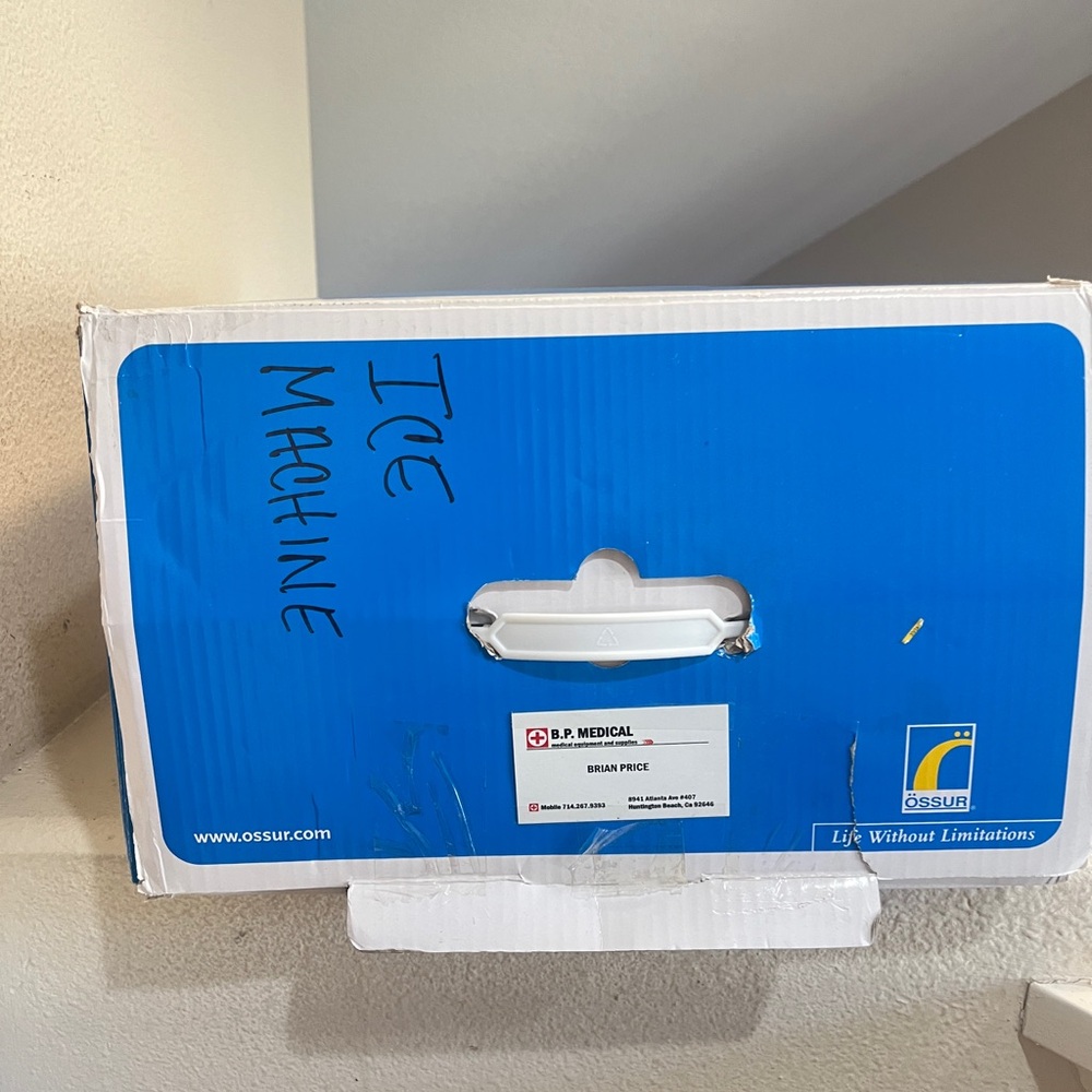 Ossur Cold Rush Therapy Machine System